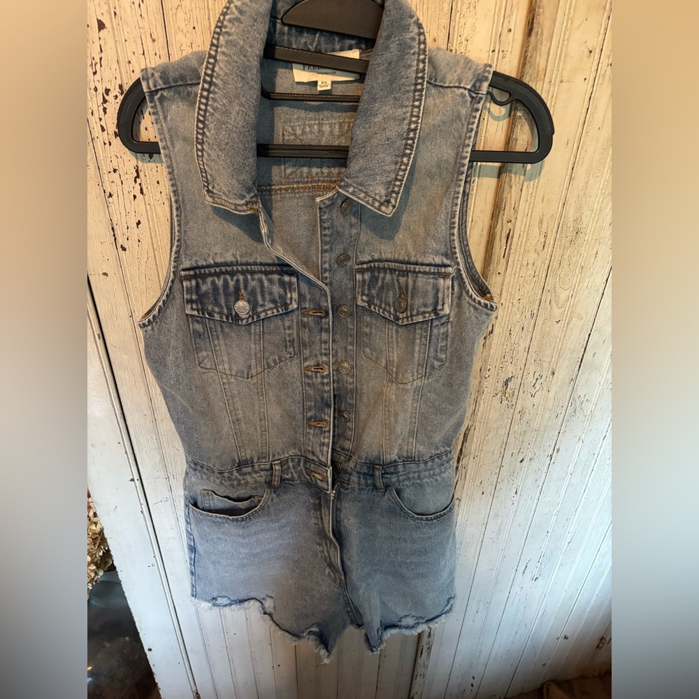 Vici Sleeveless Denim RomperXS